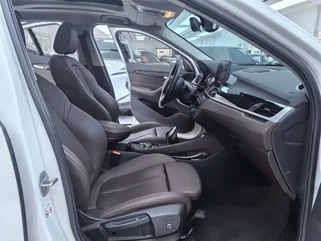 BMW X2 2021 из CN, фото 3