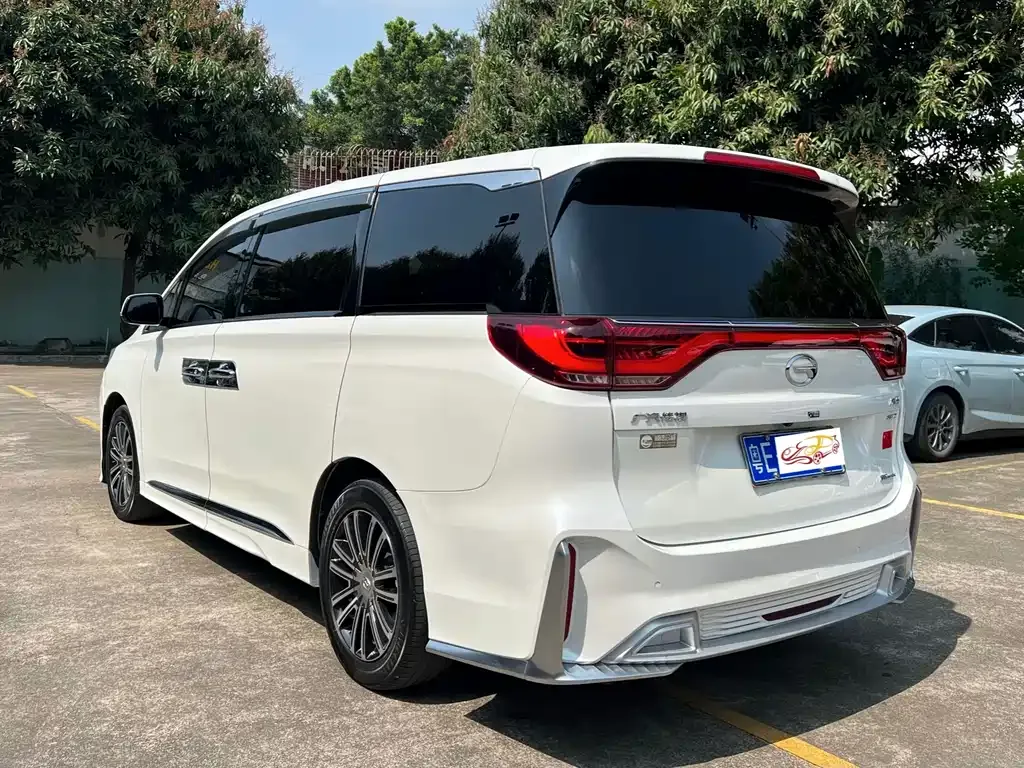 GAC Motor Trumpchi M8 — фото 3