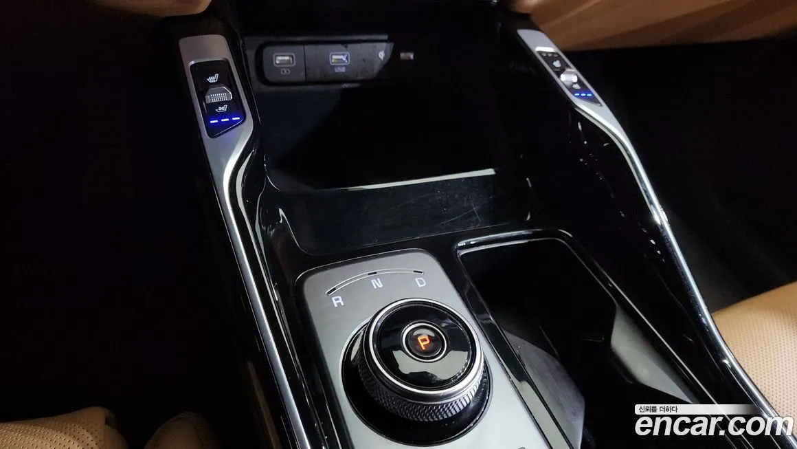Kia Sorento — фото 6
