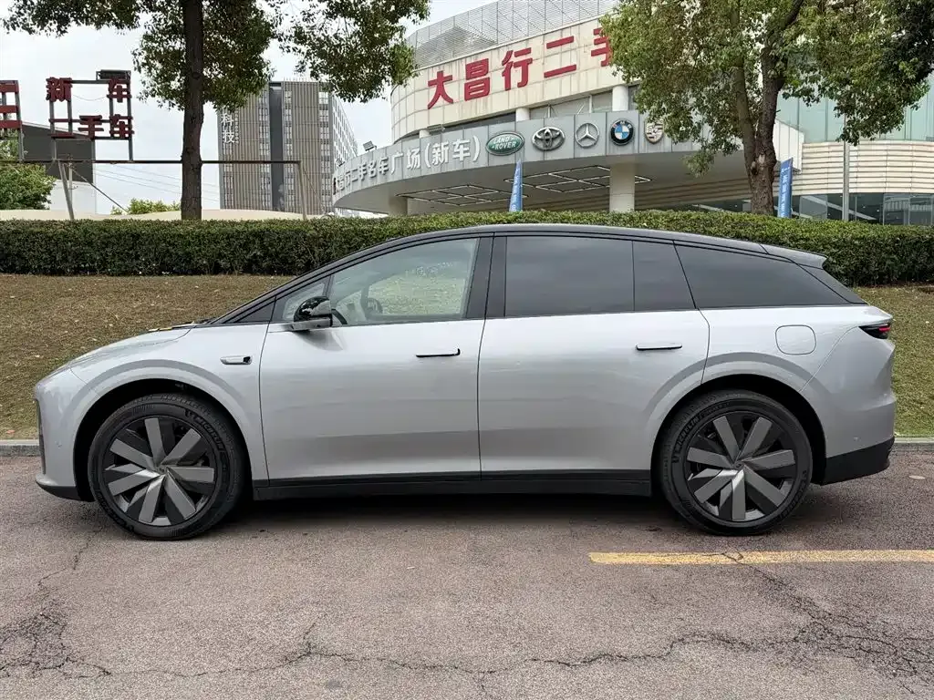 Li Auto i6 — фото 6