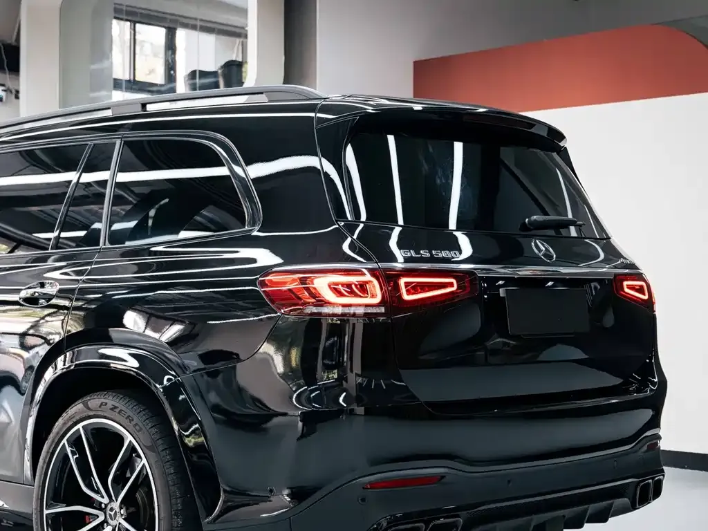 Mercedes-Benz GLS — фото 6