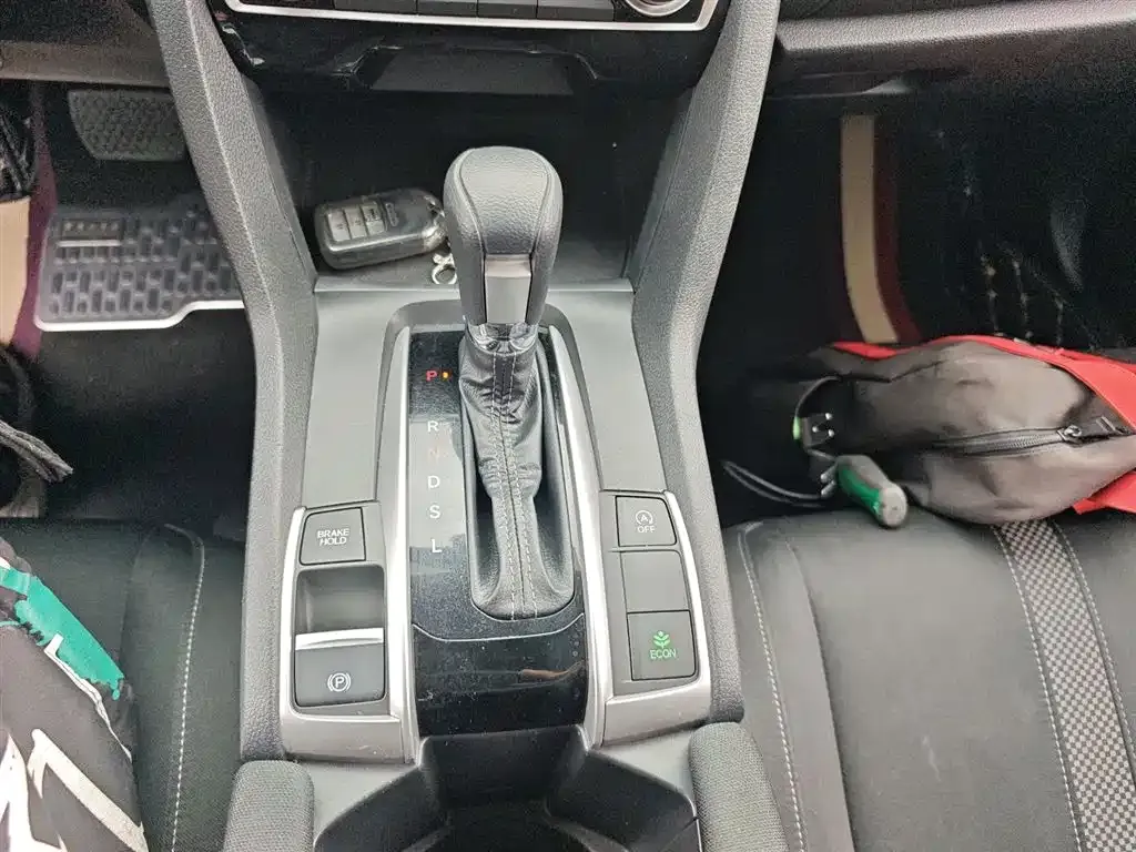 Honda Civic — фото 7