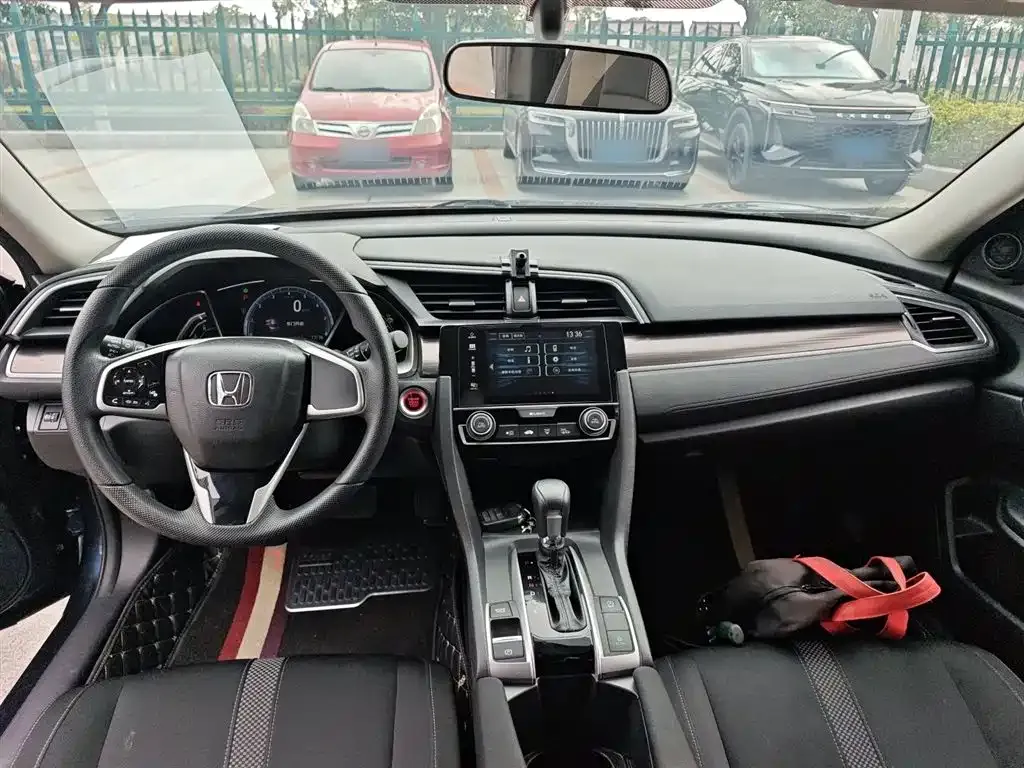 Honda Civic — фото 6