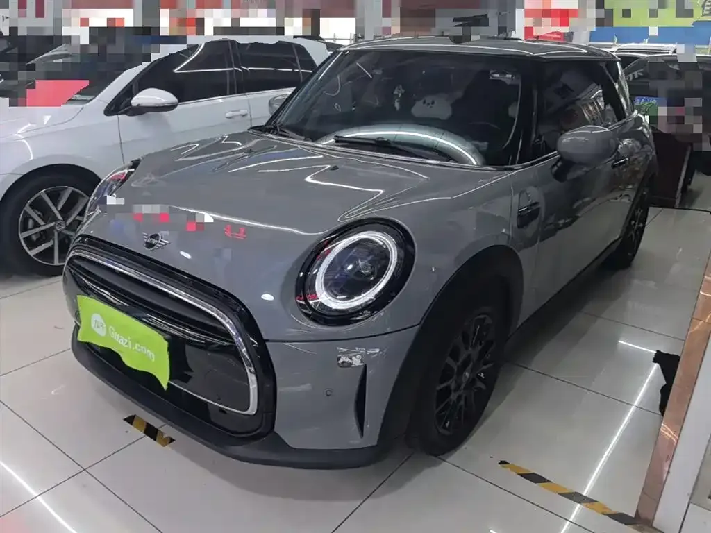 MINI Cooper (3-door)