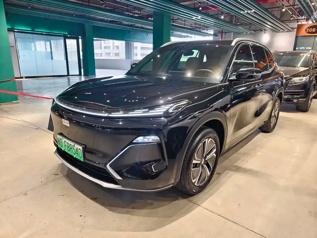 Geely Galaxy Xingjian 7 — фото 1