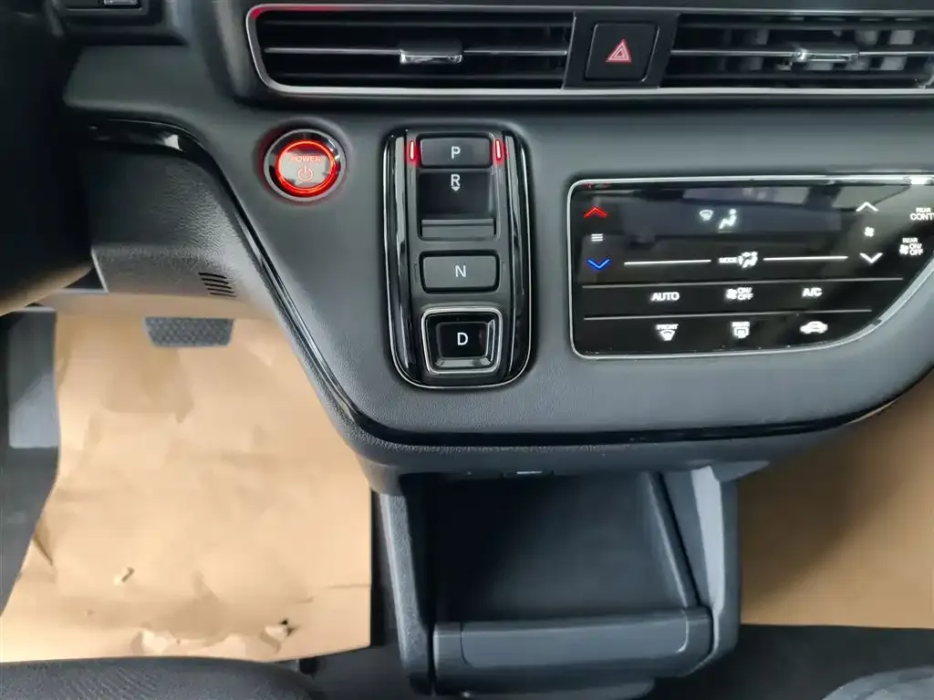 Honda Odyssey 2023 из CN, фото 4