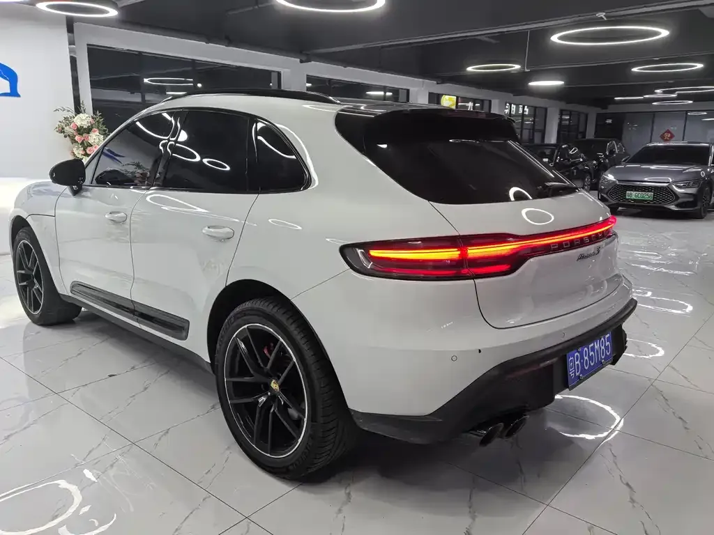 Porsche Macan — фото 4