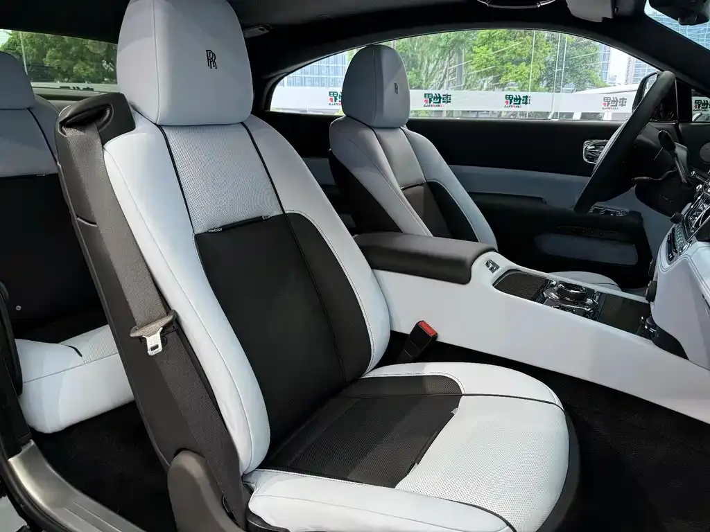 Rolls-Royce Wraith 2021 из CN, фото 9