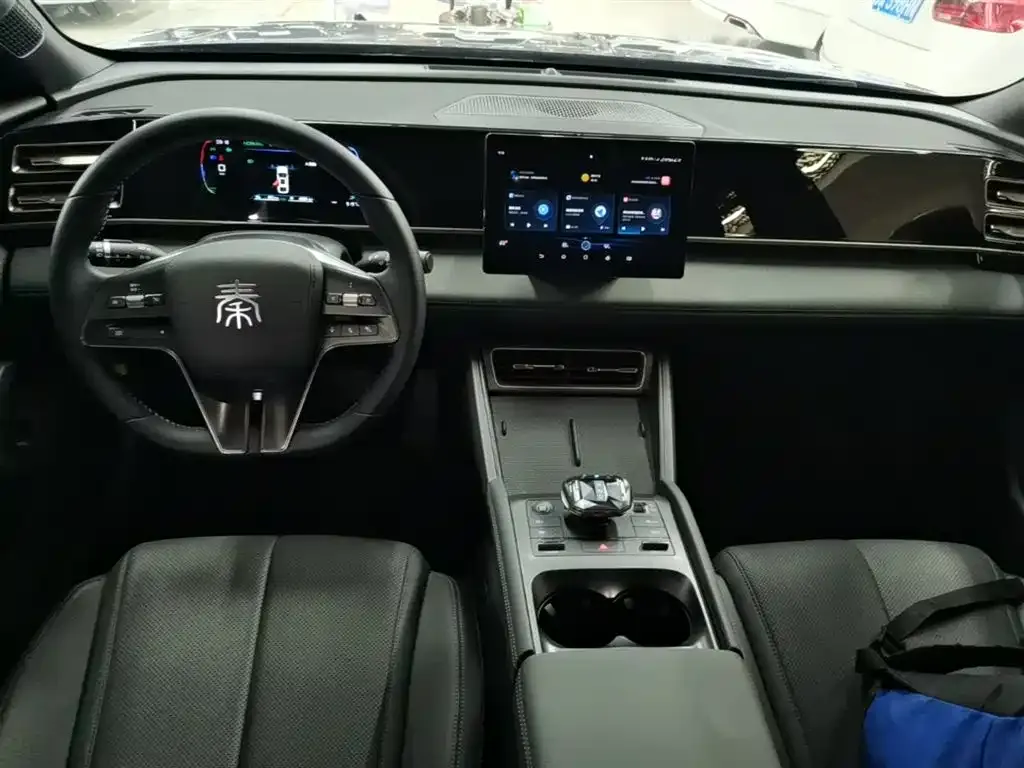 BYD Qin L — фото 10
