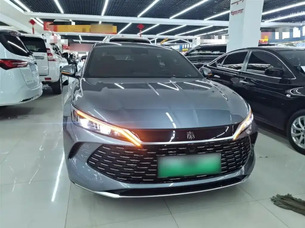 BYD Qin L — фото 9