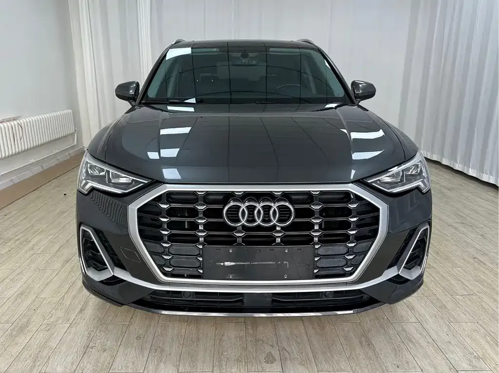 Audi Q3 — фото 3