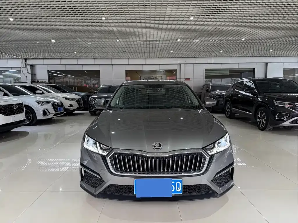 Skoda Octavia — фото 9