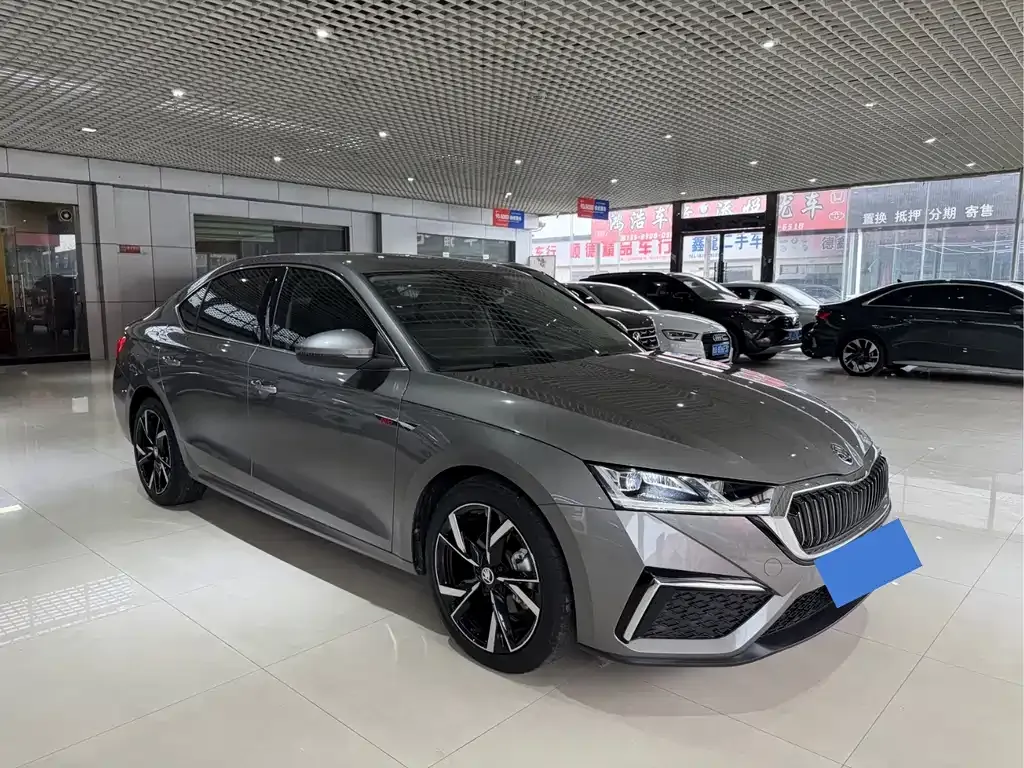 Skoda Octavia — фото 6