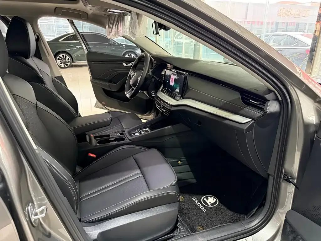 Skoda Octavia — фото 3