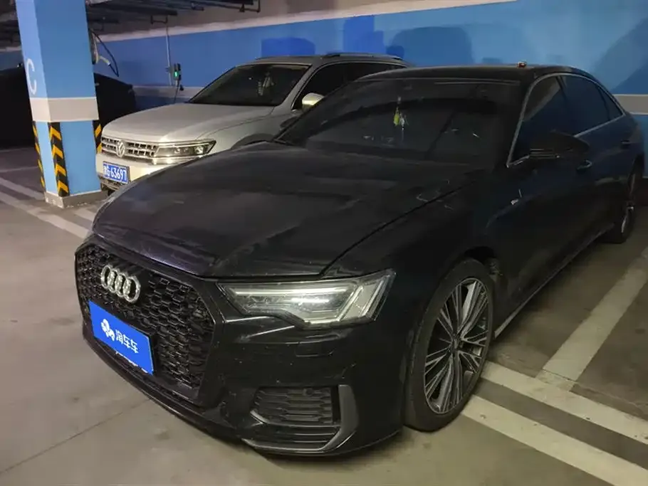 Audi A6L — фото 1