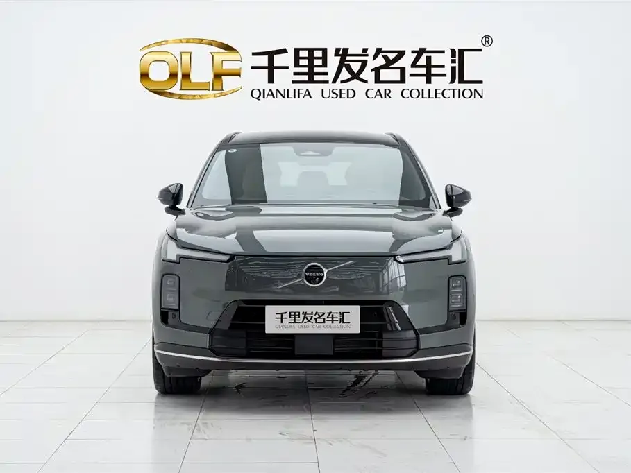 Volvo XC70 Plug-in Hybrid 2025 из CN, фото 5