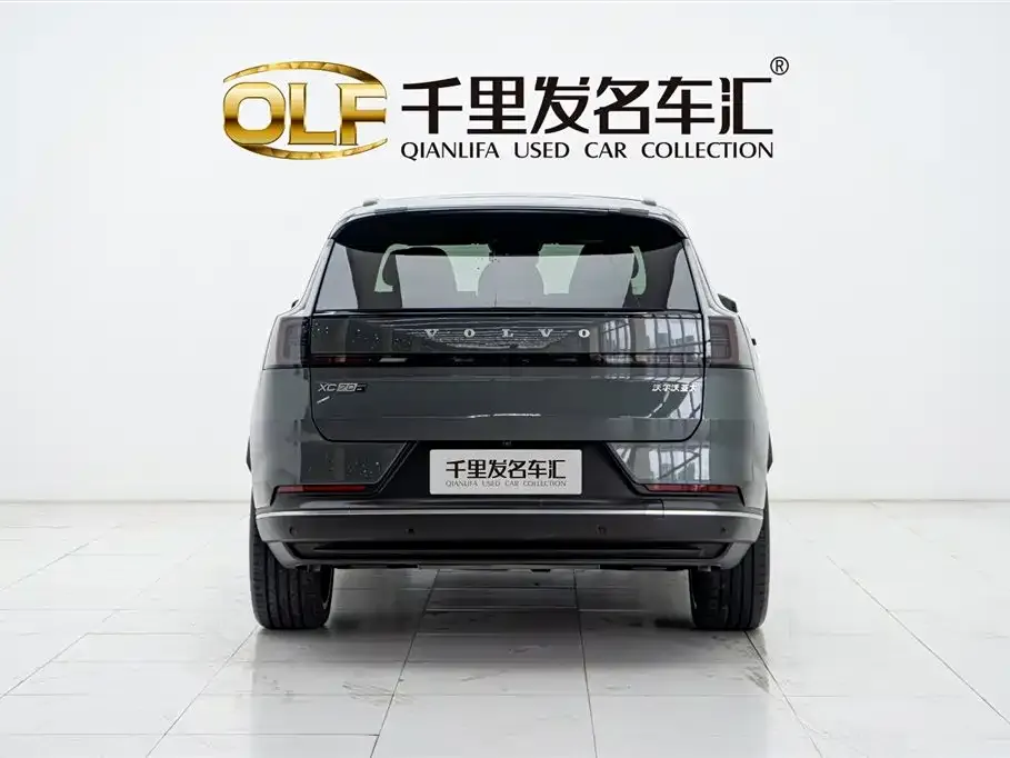 Volvo XC70 Plug-in Hybrid 2025 из CN, фото 7