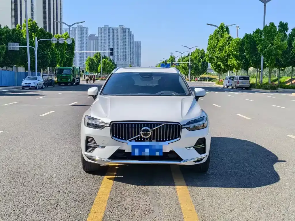 Volvo XC60 2023 из CN, фото 6
