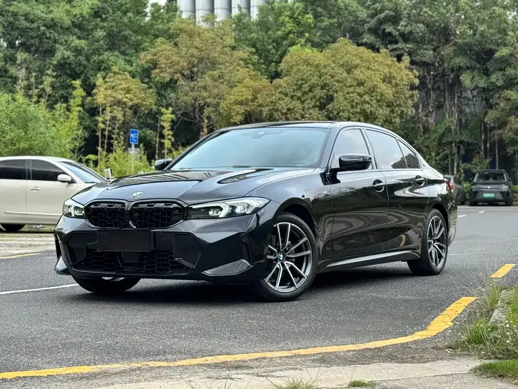 BMW 3 Series — фото 1