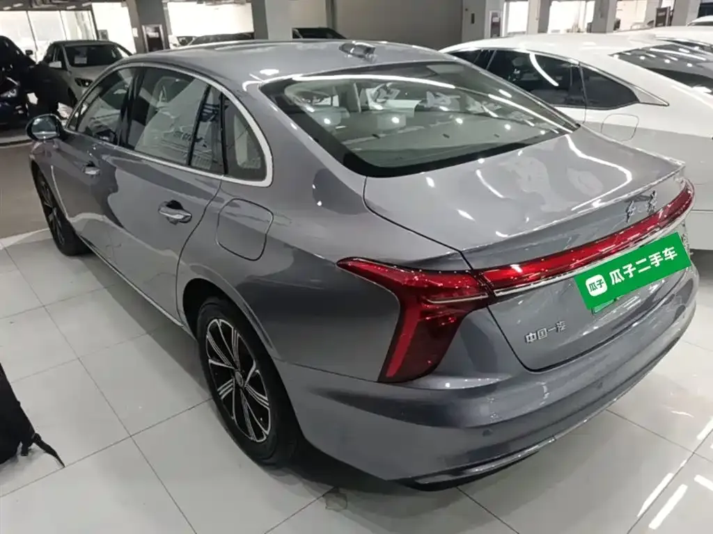 Hongqi H5 PHEV 2025 из CN, фото 8