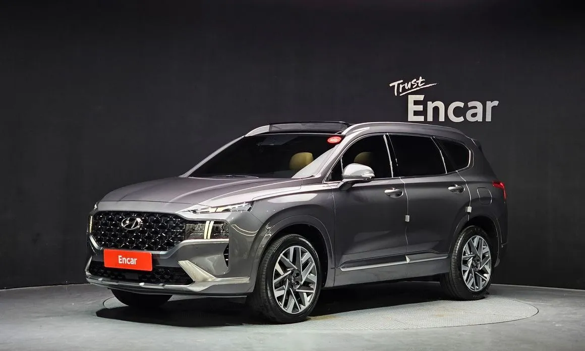 Hyundai Santafe — фото 1
