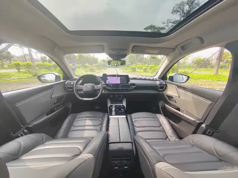 Citroen C5 X 2023 из CN, фото 3