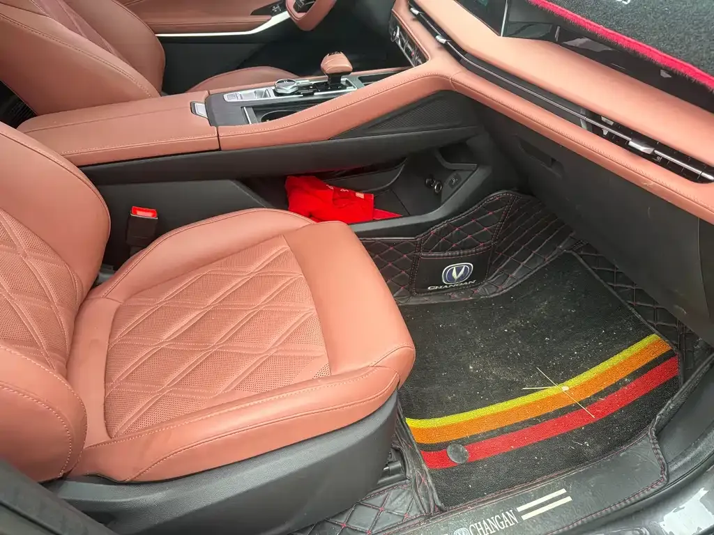 Changan CS75PLUS 2023 из CN, фото 2