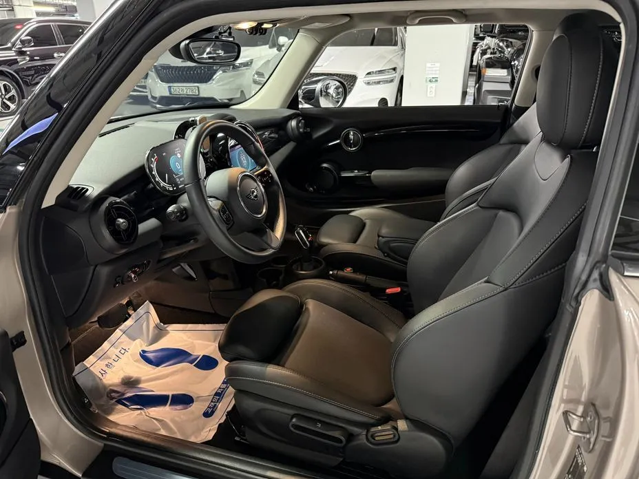 Mini Cooper 2022 из KR, фото 10
