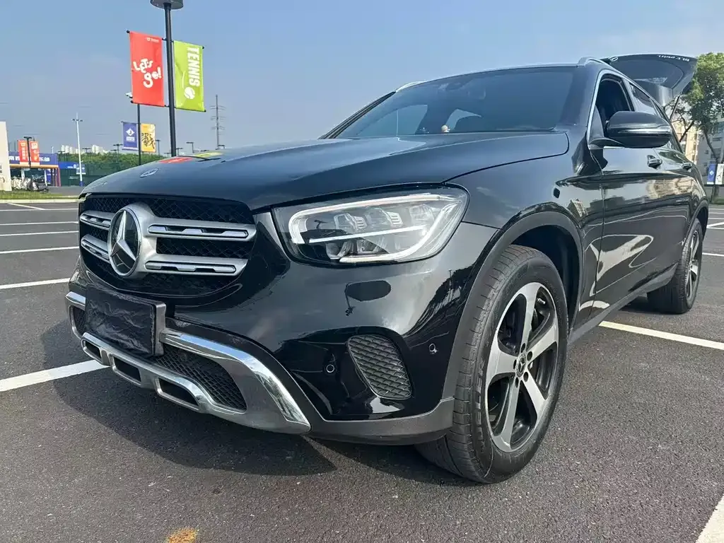 Mercedes-Benz GLC — фото 1