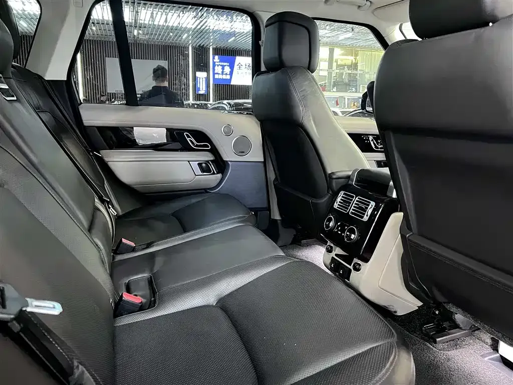 Land Rover Range Rover 2021 из CN, фото 9
