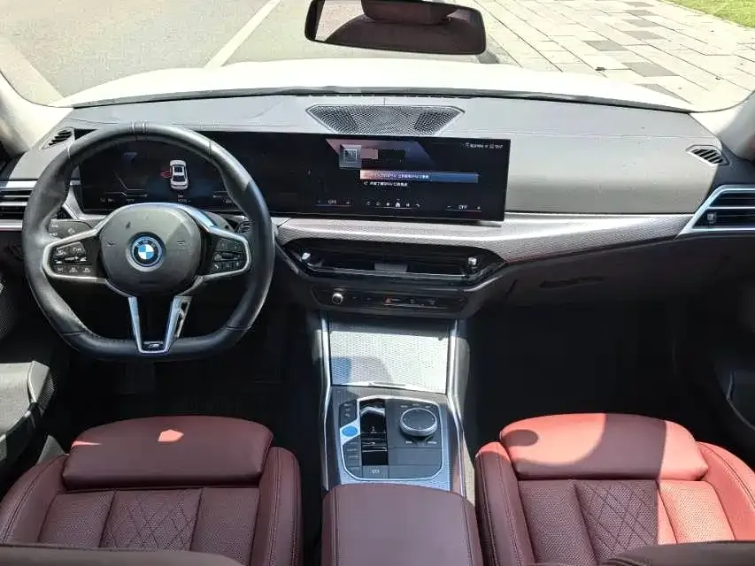 BMW i3 — фото 3