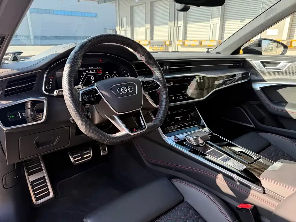 Audi RS 6 2022 из CN, фото 5