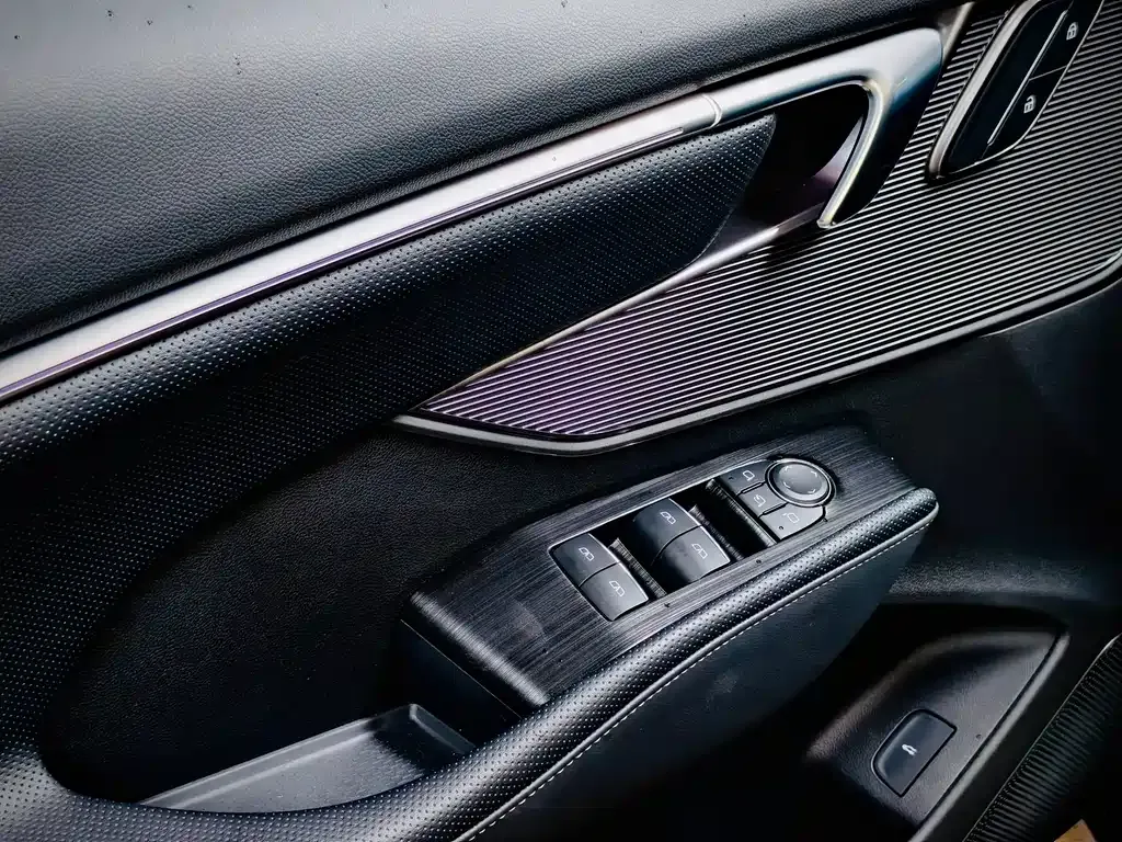Buick LaCrosse 2023 из CN, фото 10
