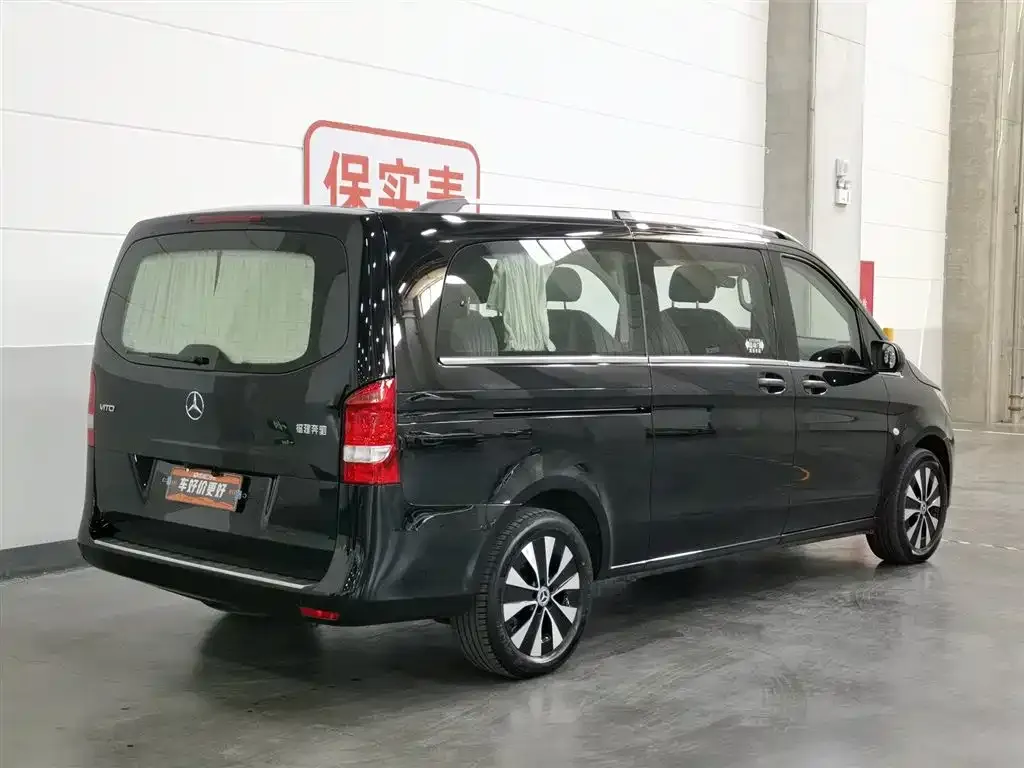 Mercedes-Benz Vito 2023 из CN, фото 4