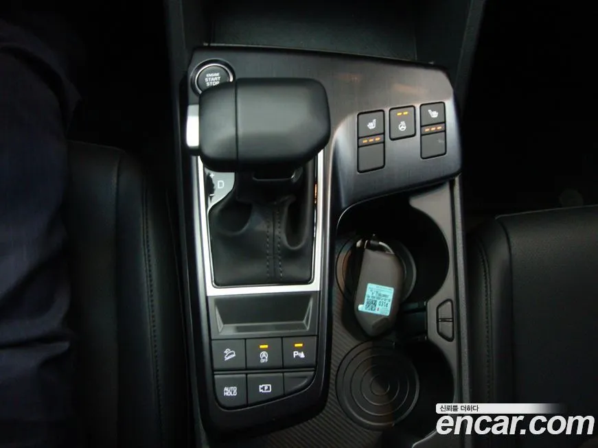 Kia Sportage — фото 10