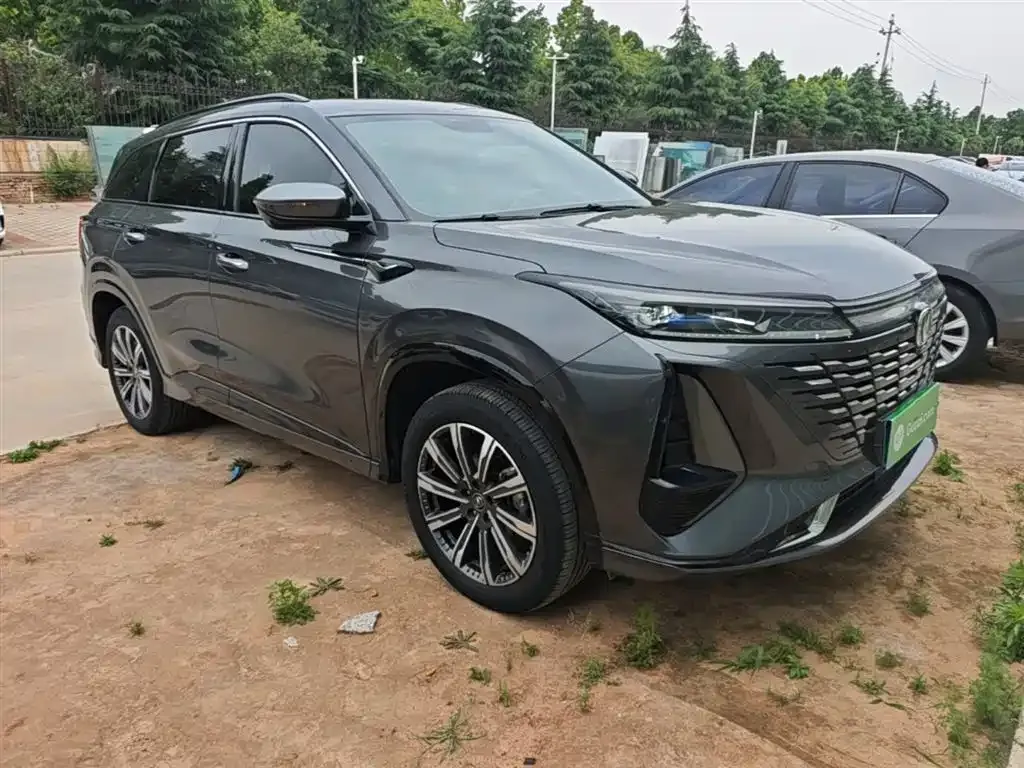 Changan CS75PLUS — фото 2