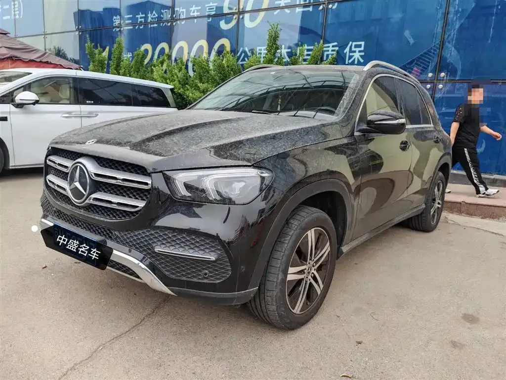 Mercedes-Benz GLE — фото 1