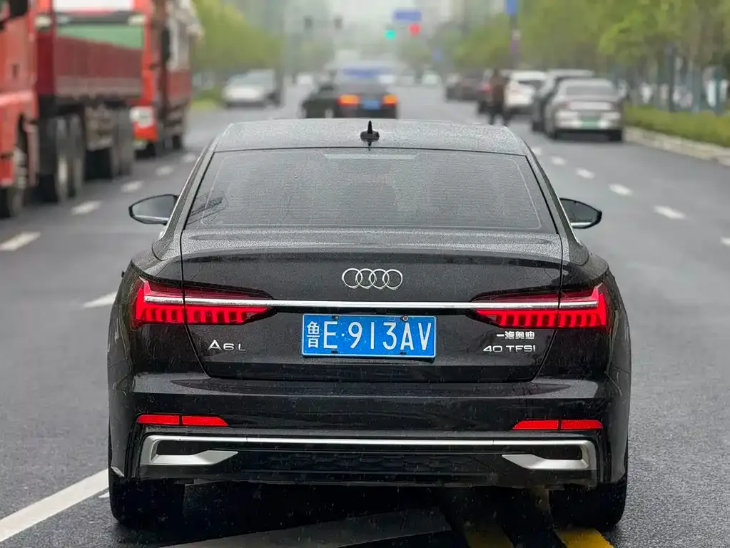 Audi A6L — фото 6