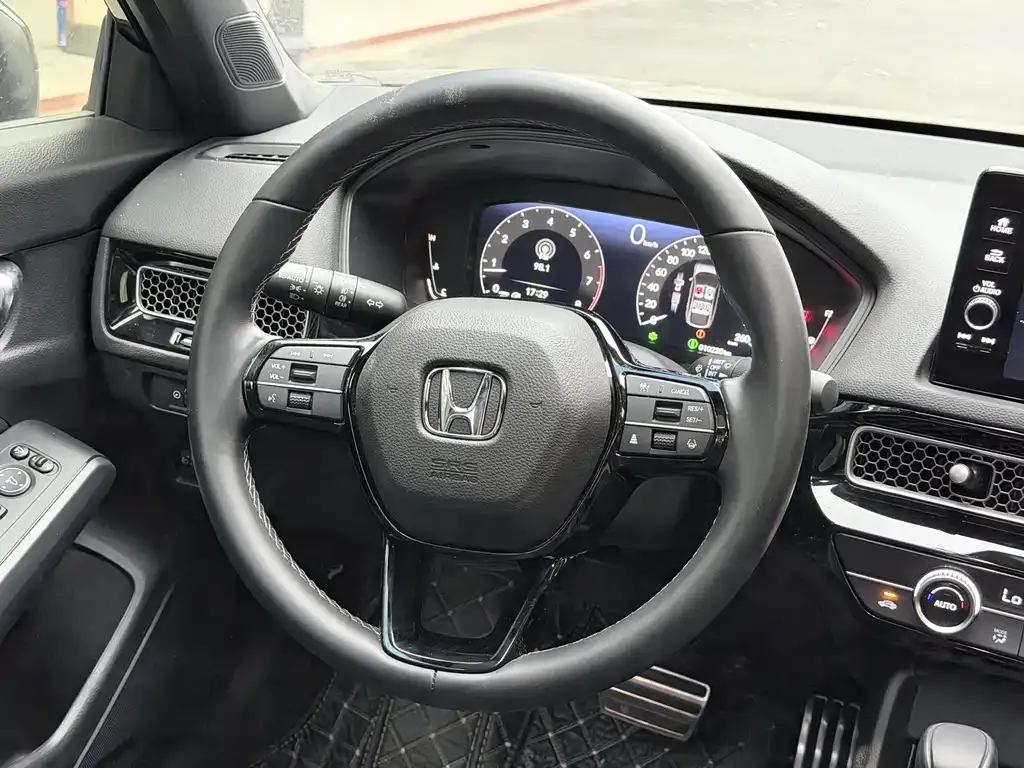 Honda Civic — фото 4