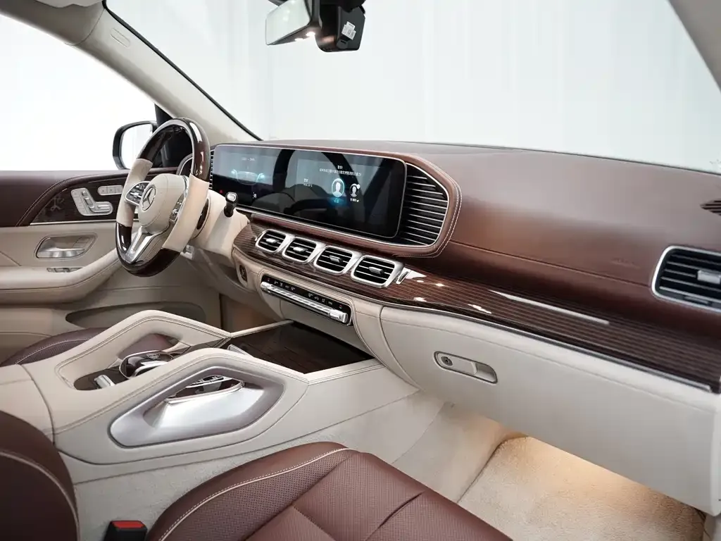 Mercedes-Benz GLS 2023 из CN, фото 5