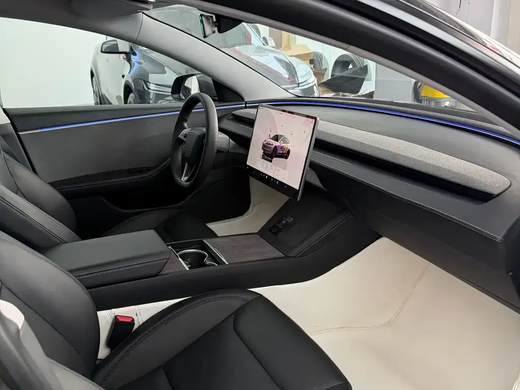 Tesla Model 3 2024 из CN, фото 3