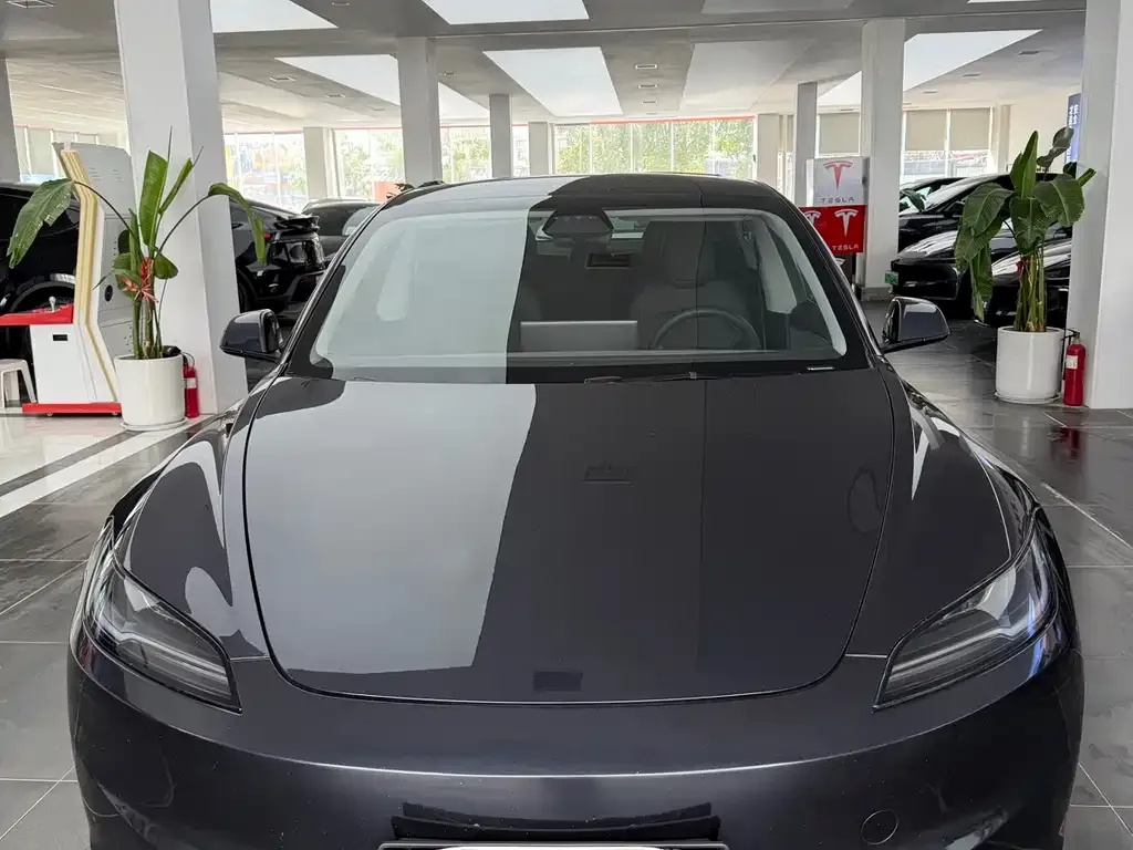 Tesla Model 3 2024 из CN, фото 2