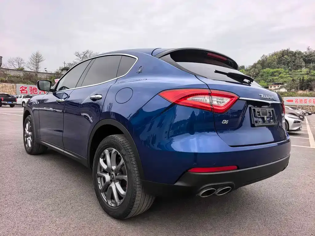 Maserati Levante — фото 5