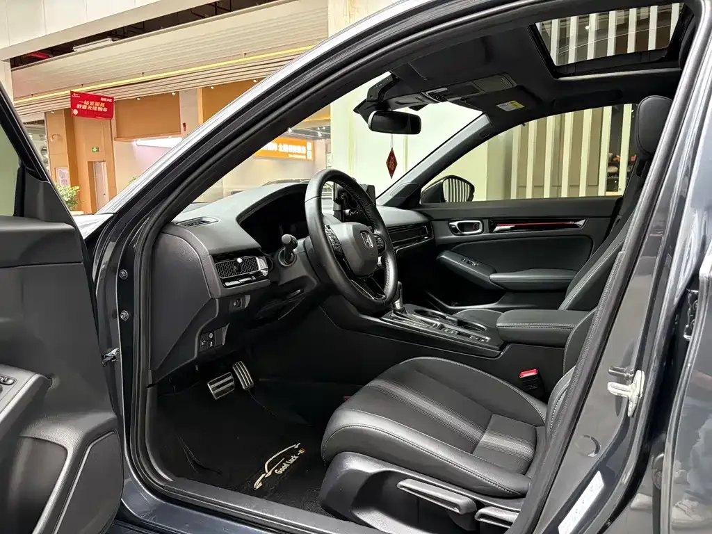 Honda Civic — фото 10
