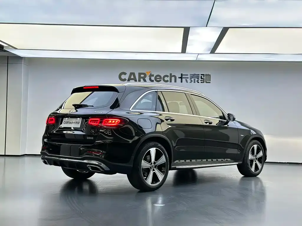 Mercedes-Benz GLC — фото 10