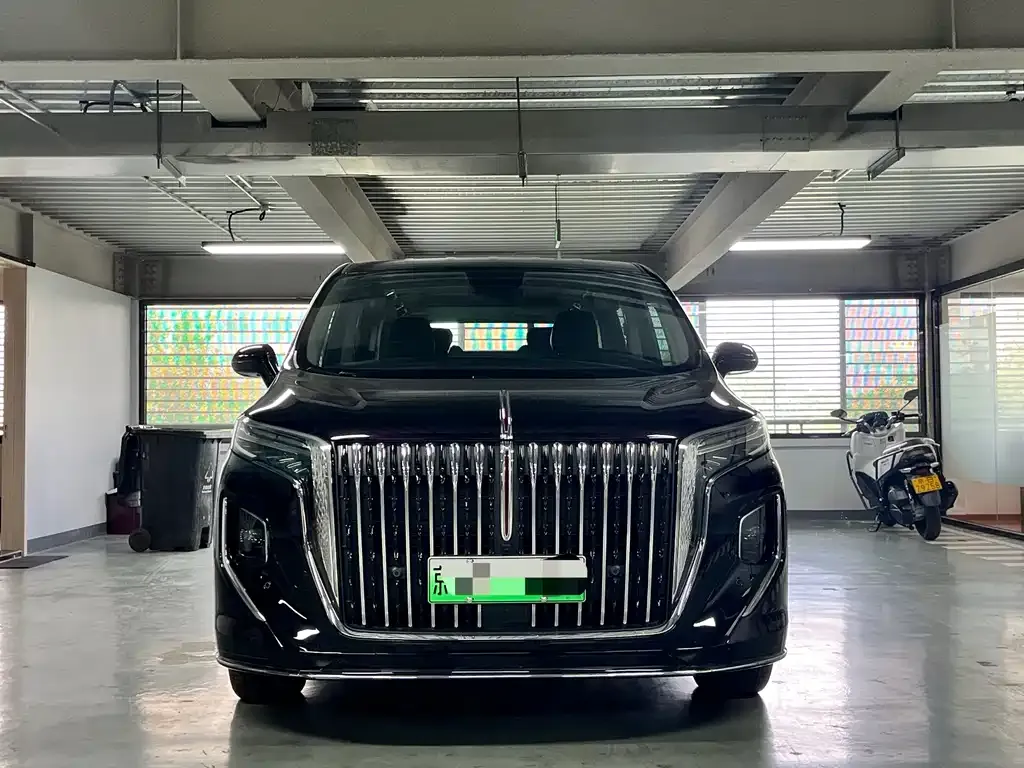 Hongqi HQ9 — фото 5