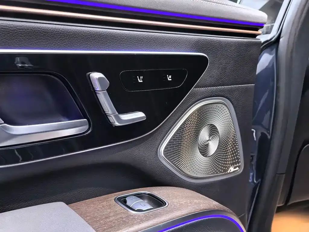 Mercedes-Benz EQS 2024 из CN, фото 6