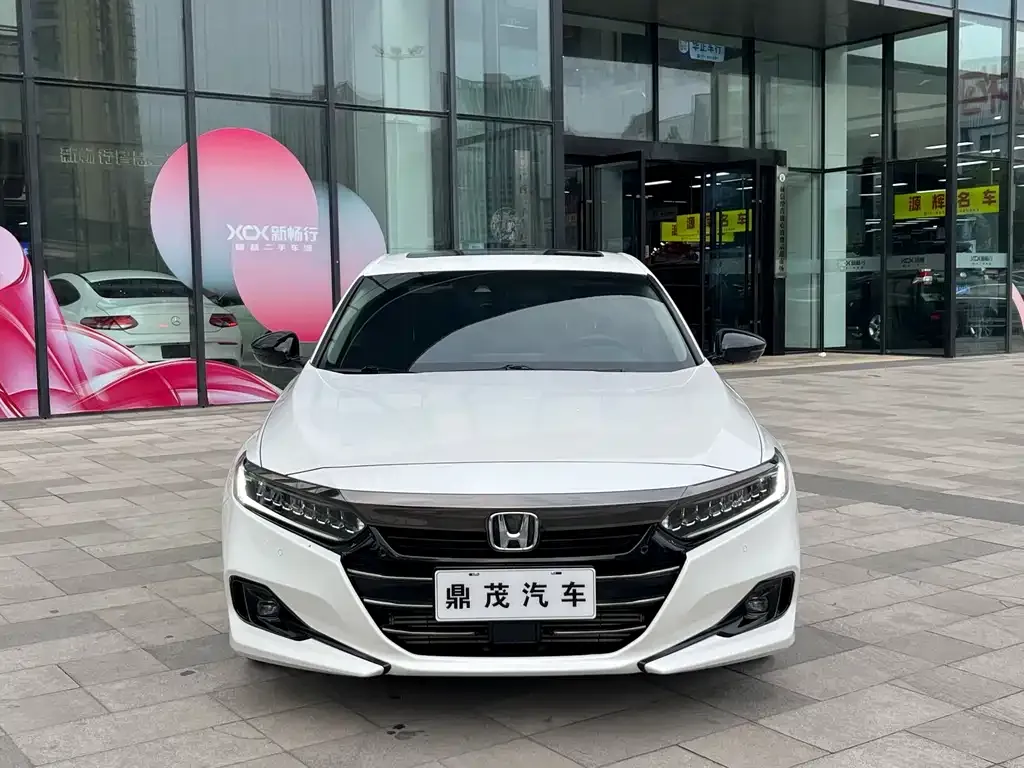 Honda Accord — фото 4