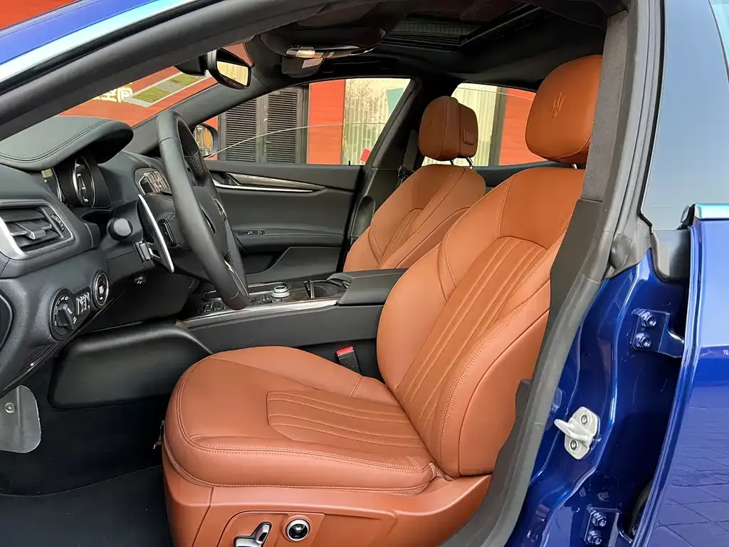 Maserati Ghibli — фото 6