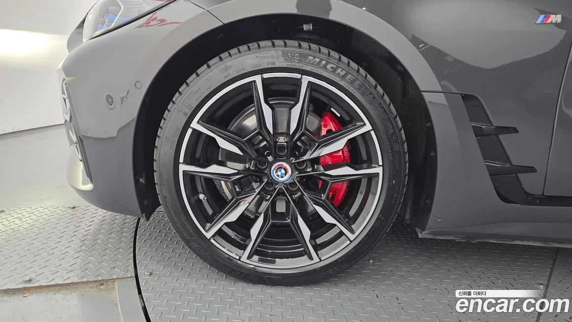 BMW i4 2023 из KR, фото 7